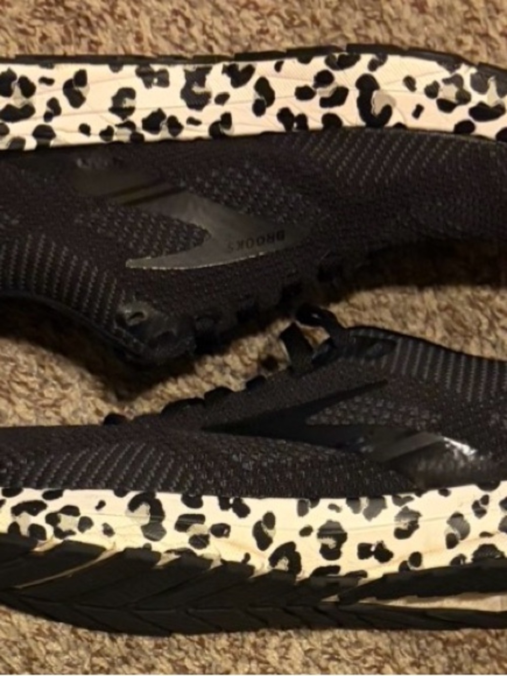 Brooks Black Running Shoes with Leopard-Print Trim - Picture 7 of 8